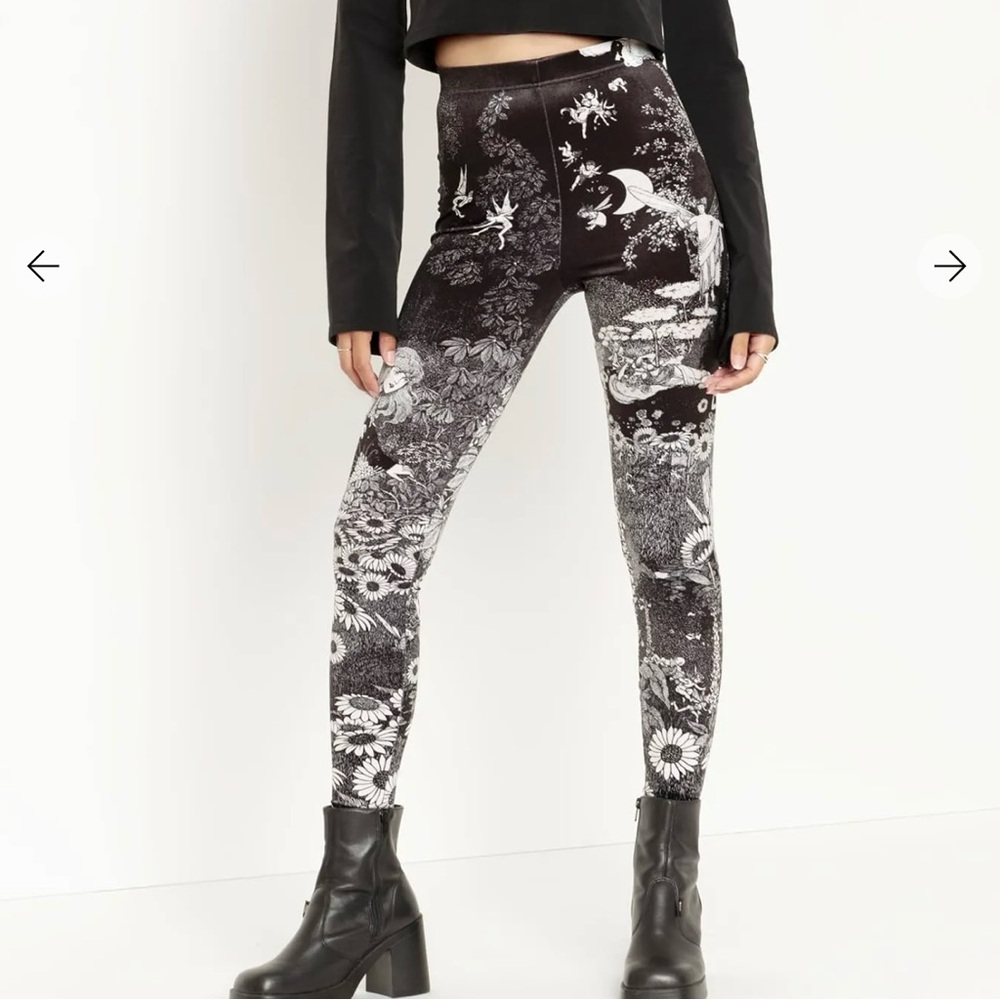 BlackMilk William Heath Robinson’s Fairy Tales Velvet HW Leggings - Picture 7 of 7